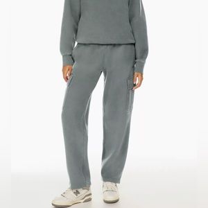 Aritzia TNA cozy mega cargo sweat pant